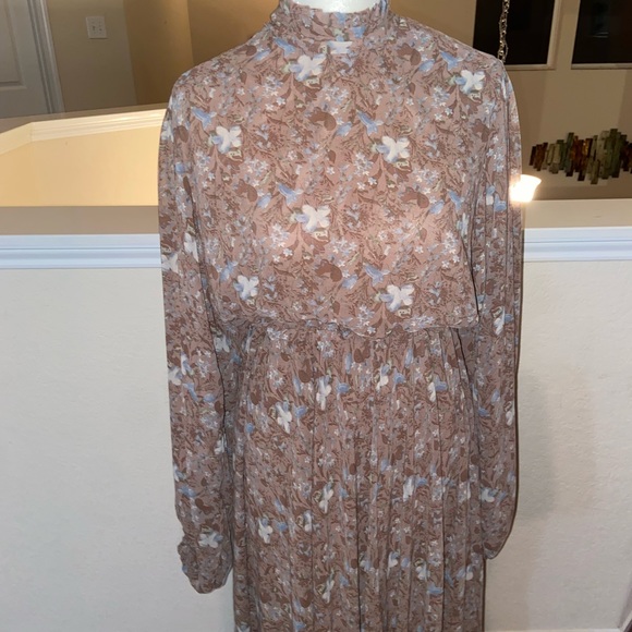 BRAND NEW FAL MAXI DRESS - Picture 2 of 6